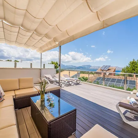 Retreat Near Playa De Holiday home