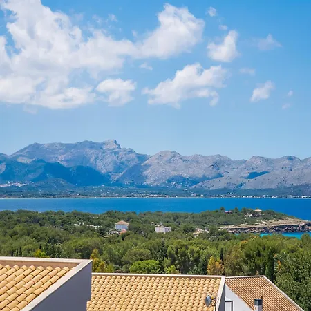 Holiday home Retreat Near Playa De