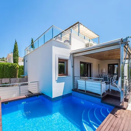 Retreat Near Playa De Alcudia (Mallorca)